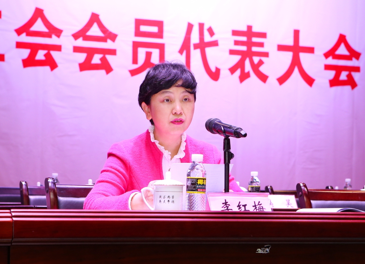 ��У�ٿ����Ĵν�ְ����������߹����Ա�������